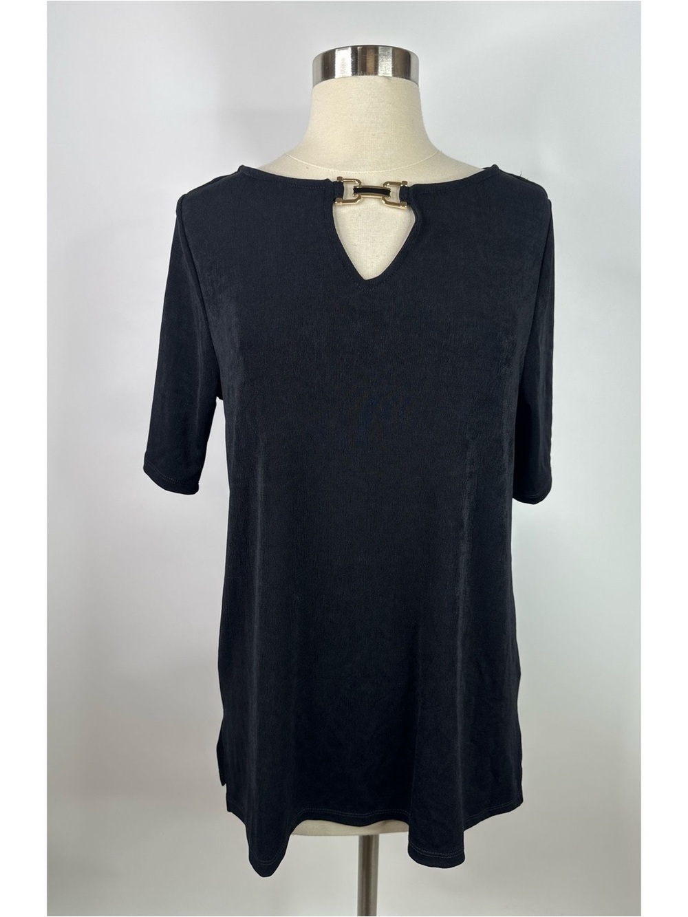 Chicos Travelers Classic Short Sleeve Tunic Top